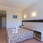 Hotel Helios Side