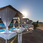 Helios Hotel Side