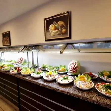 Helios Hotel 3*